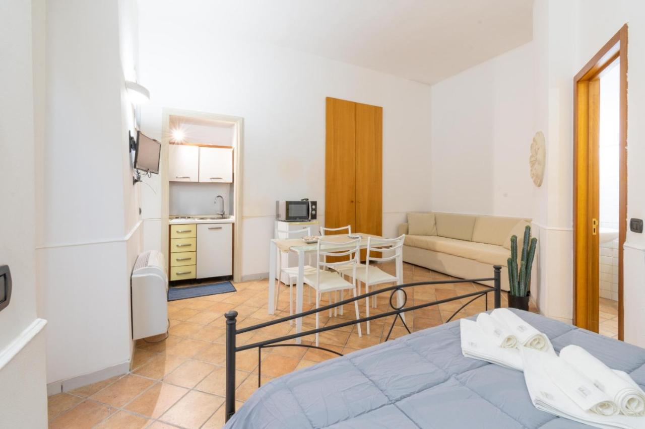 Andrea'S Otel Lecce Dış mekan fotoğraf